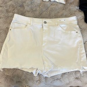 Express denim shorts hi rise shortie size 14